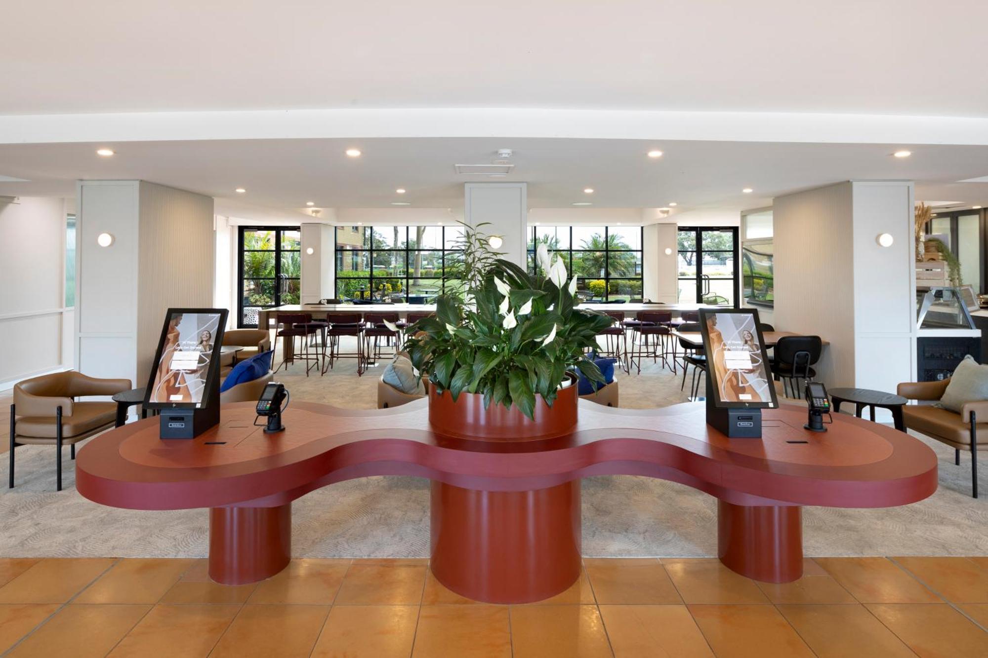 Mercure Sydney Blacktown Arndell Park Bagian luar foto
