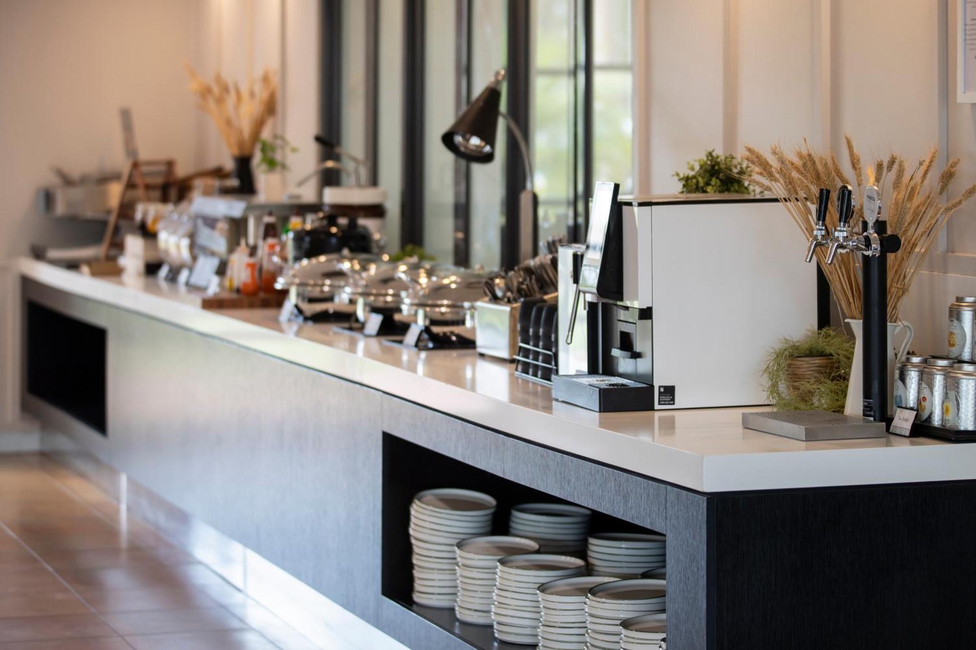 Mercure Sydney Blacktown Arndell Park Bagian luar foto