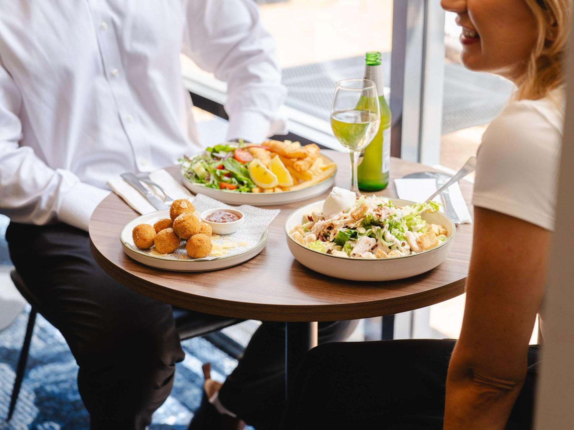 Mercure Sydney Blacktown Arndell Park Bagian luar foto